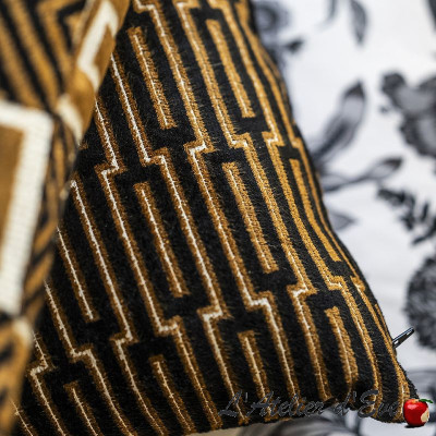 "Zanzibar Thevenon" jacquard fabric