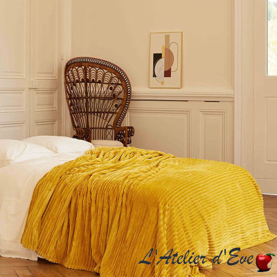 Plaid and blanket velvet "Dolce" honey Toison d'Or